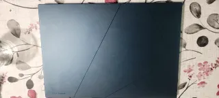 Asus ZenBook 14 OLED i7 16GB RAM 512GB SSD