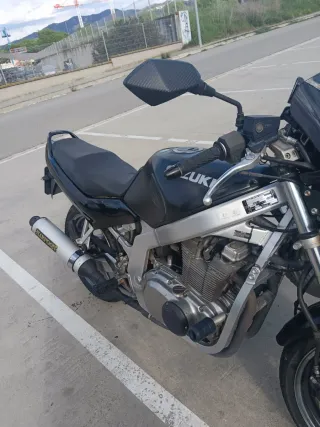 Suzuki GS 500