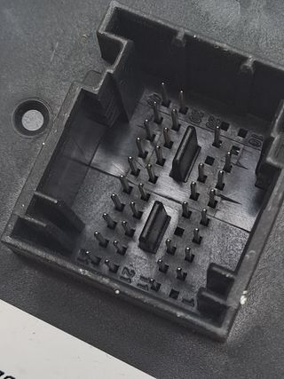 MODULO ELECTRONICO AUDI A3 SEDÁN (8VM) (8)