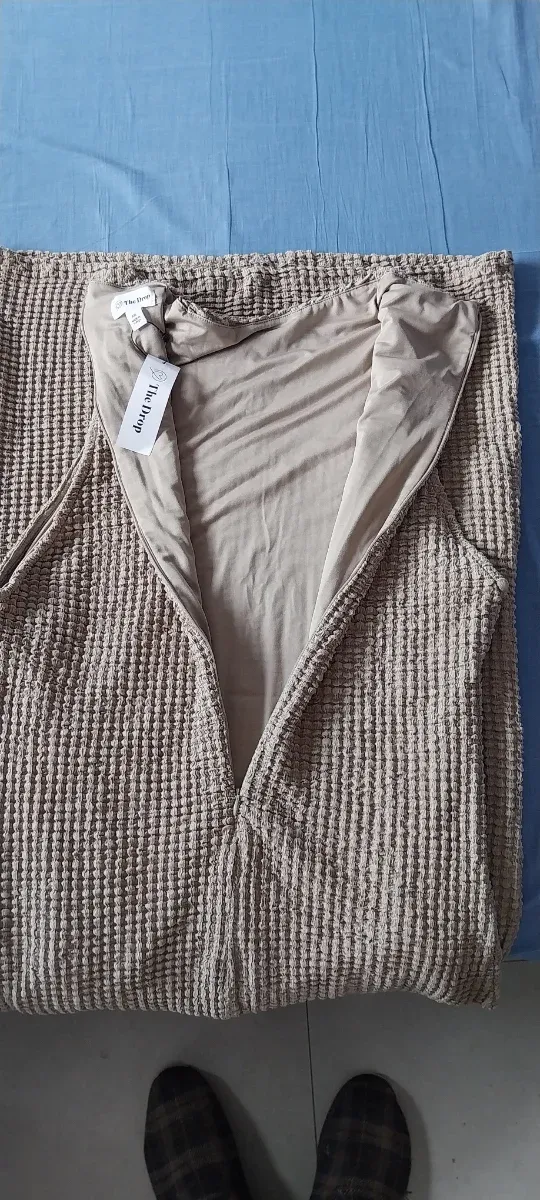 Vestido midi beige tejido