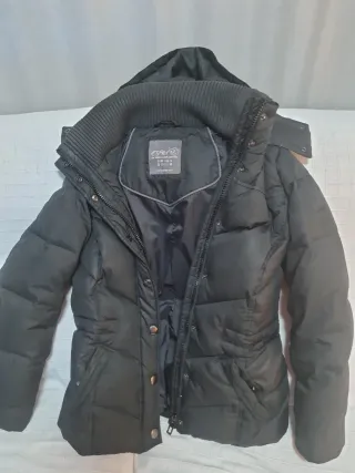 Chaqueta plumífero mujer negra