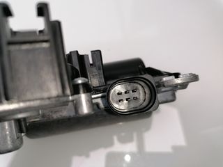 MOTOR CIERRE CENTRALIZADO PORTON AUDI A4 AVANT (8W5) (3)