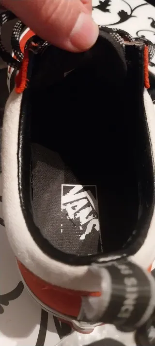 Zapatillas Vans Old Skool Rojas y Blancas