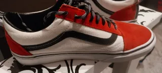 Zapatillas Vans Old Skool Rojas y Blancas