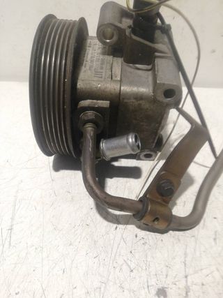 BOMBA SERVODIRECCION FORD FOCUS BERLINA (CAK) (2)