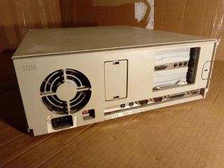 Ordenador IBM Aptiva