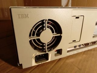 Ordenador IBM Aptiva