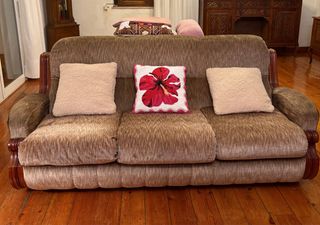 Divano 3 posti e 2 poltrone vintage retrò abbinate