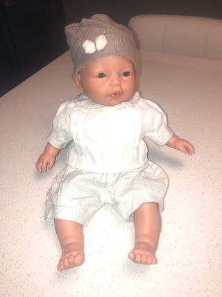 Muñeco Bebé Antonio Juan con Accesorios