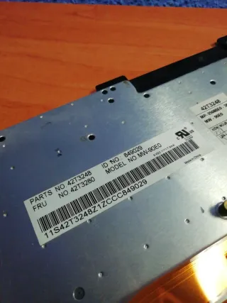 Teclado Lenovo Portátil Negro/Rojo