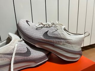 Nike ZoomX Invincible Run FK 3 Talla 44.5