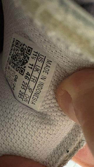 Adidas Campus Blancas y Negras