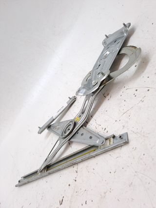 ELEVALUNAS TRASERO IZQUIERDO RENAULT SCENIC III (2)