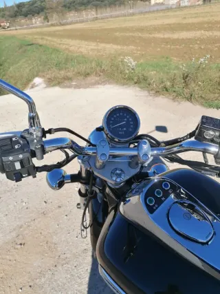 Moto Kawasaki Eliminator 125 Negra