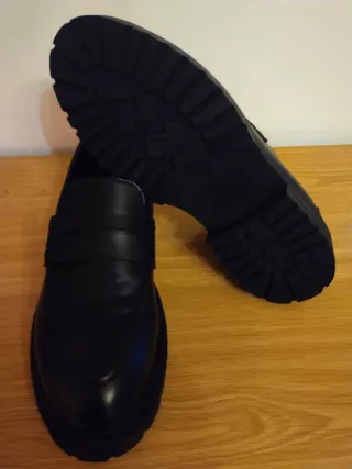 Zapatos de vestir negros para hombre