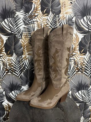 Stivali Camperos Beige