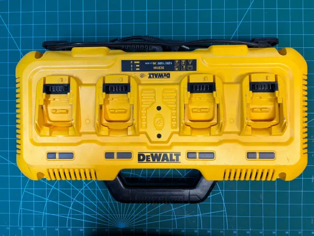 Cargador Dewalt DCB104 12V/18V