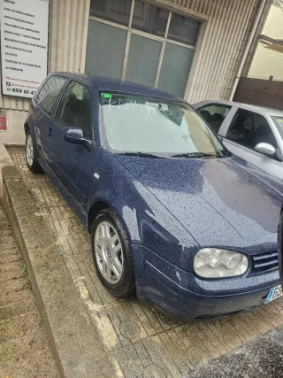 Volkswagen Golf 2003