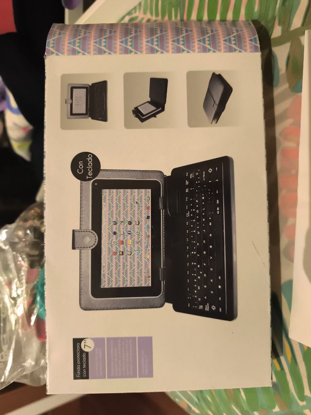 Funda Tablet 7 con Teclado