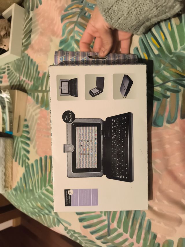 Funda Tablet 7 con Teclado