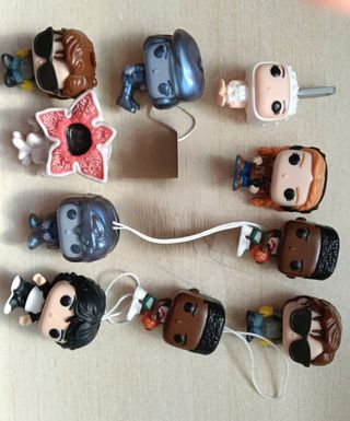 Figuras Stranger Things Kinder Joy