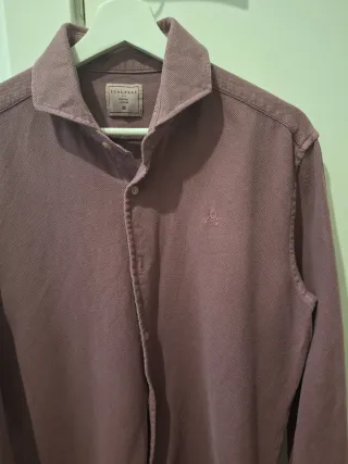 Camisa Scalpers morada, 100%algodón