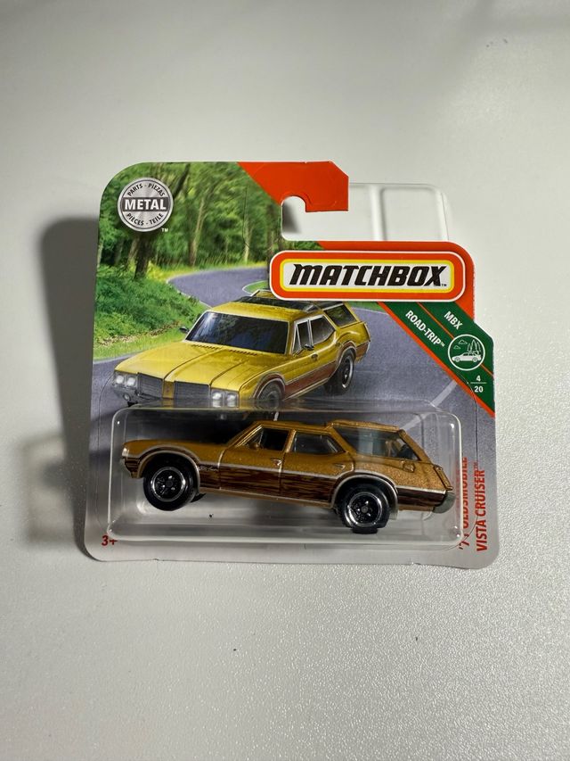 Matchbox 71 Oldsmobile Vista Cruiser MBX 1:64