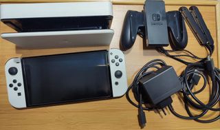 Nintendo Switch OLED + microSD