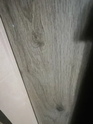 Baldosa estilo madera 120x23cm tengo 7 cajas nueva