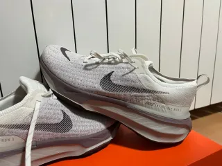 Zapatillas Nike Invincible Run 3 Talla 44.5
