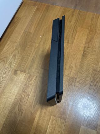 PS4 (PlayStation 4) Negra - Buen Estado Sin mando