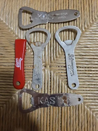 Lote Abridores Vintage KAS y Schweppes