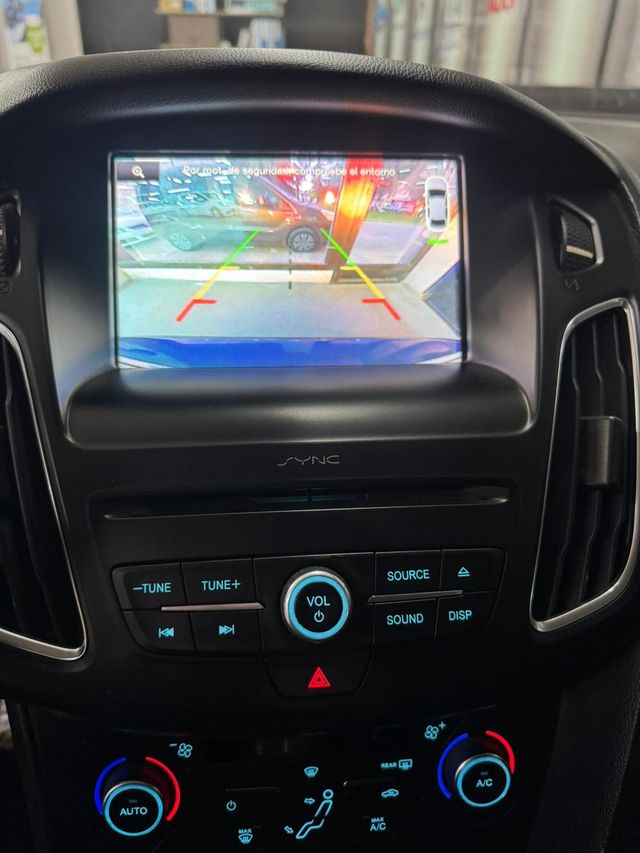 Ford Focus 1.5 TDCi E6 120cv Trend+