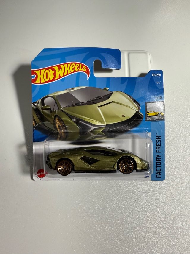 Hot Wheels Lamborghini Sian FKP 37 Verde 1:64