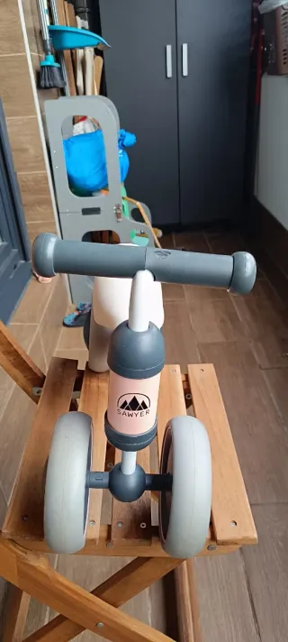 Bicicleta infantil rosa Sawyer