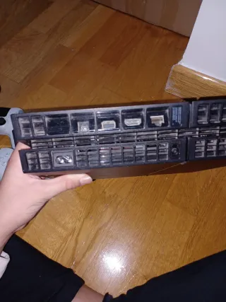 Consola PS4 + 2 Mandos + Juego