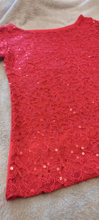 Camiseta roja lentejuelas talla S