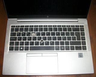 HP Elitebook 840 G7. 8 RAM. 512 SSD. Leer notas.