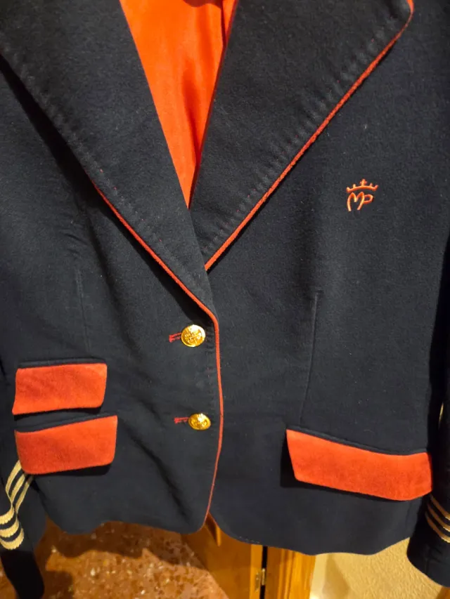 Chaqueta Montepicaza azul y roja Talla L