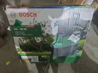 Trituradora de jardín verde