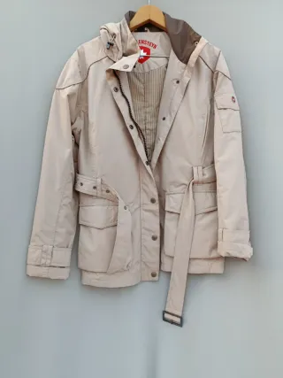 XL, Wellesteyn , Barbados, parka