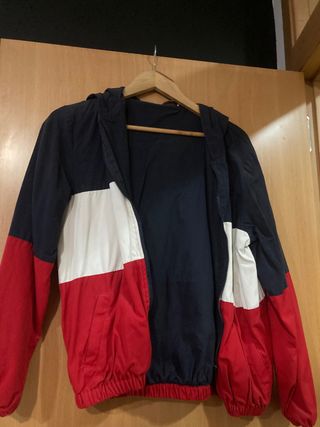 Chaqueta Brandy Melville tricolor