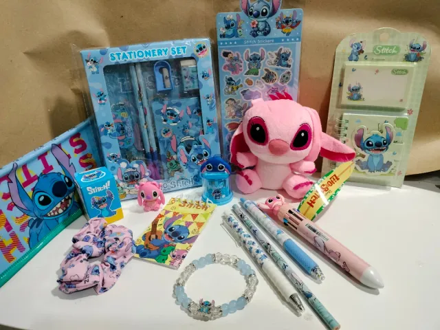 Lote de productos de Stitch