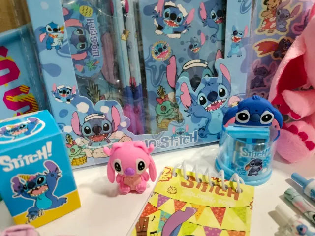 Lote de productos de Stitch