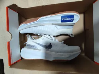 Nike Invincible Run 3 ZoomX Azul/Blanco