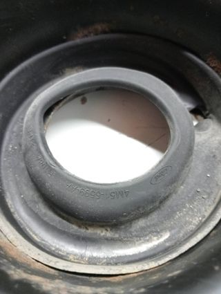 BRAZO SUSPENSION INFERIOR TRASERO IZQUIERDO FORD FOCUS LIM.