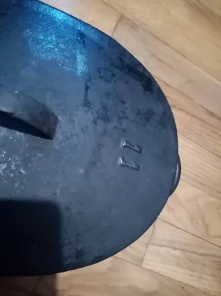 Olla de hierro forjado negra