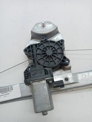 ELEVALUNAS DELANTERO IZQUIERDO RENAULT CLIO IV (5)