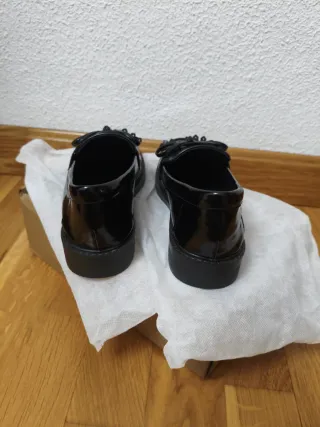 Mocasines negros nuevos