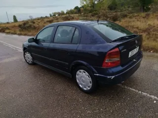 Despiece Opel Astra 1.7
